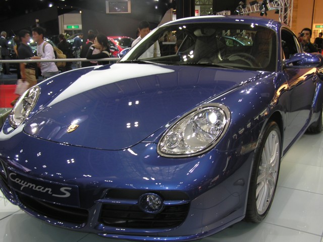 CAYMAN S / PORSCHE