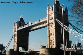 Tower Bridge (daytime)